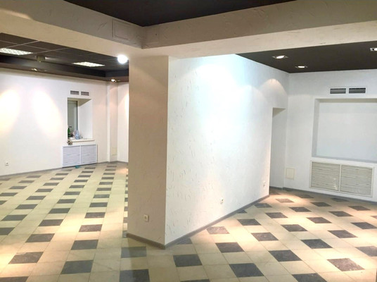 Купить  торговое помещение