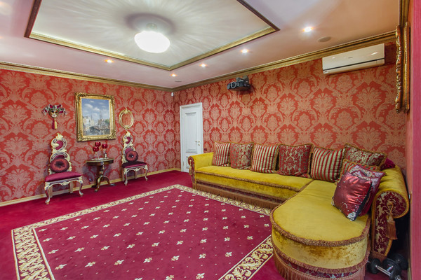 Купить 6-комнатную квартиру