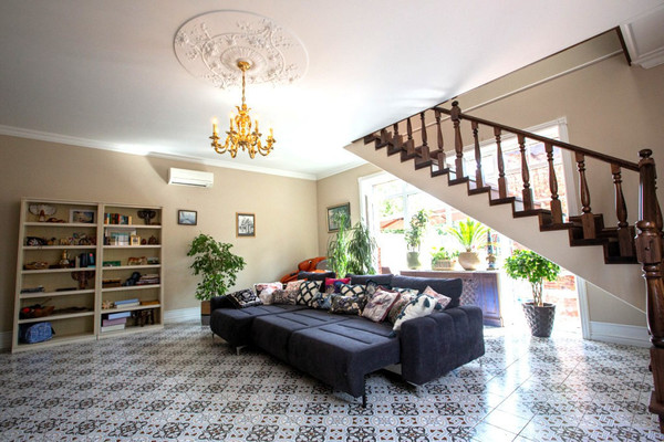 Купить  дом