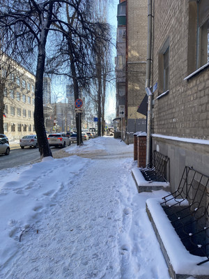 Снять  помещение свободного назначения